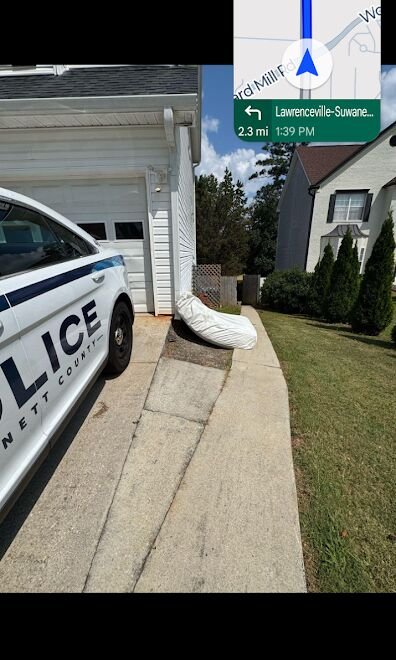 Mattress pickup and removal